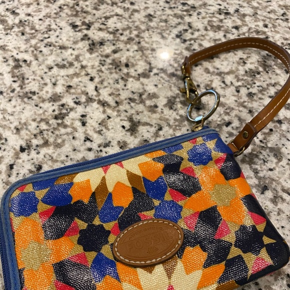Fossil Wristlet - Picture 2 of 4